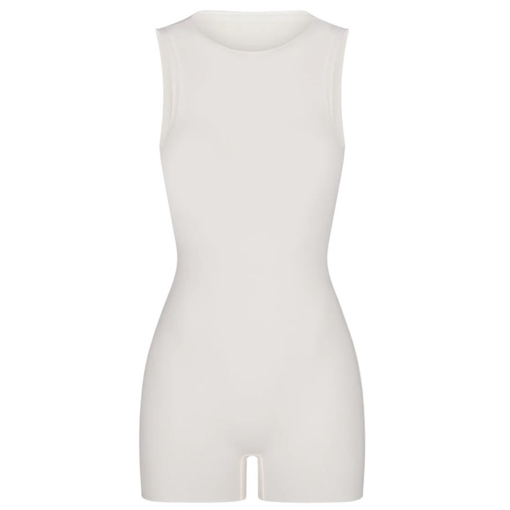 SKIMS Sleeveless Cream Short Jumpsuit Romper